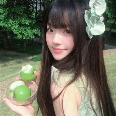 小河亲过我的脸
